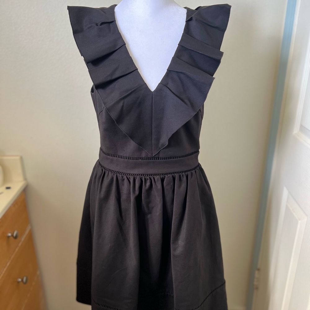 Kate Spade Black Sleeveless Dress w/ pleated collar